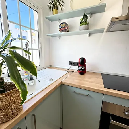 Mar Y Montana * Los Silos